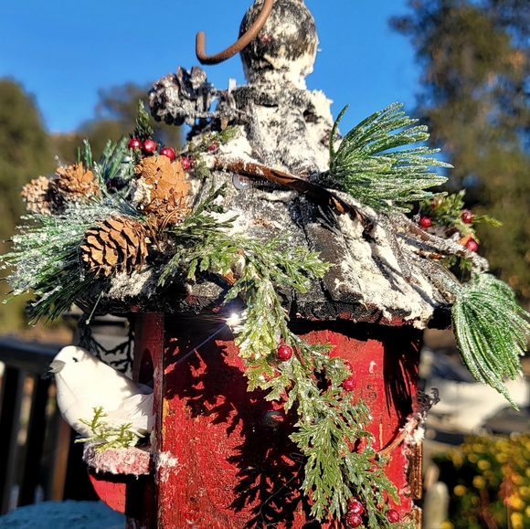 Christmas Winter Birdhouse Farmhouse Table Decor Bird Country Rustic - Picture 2 of 10